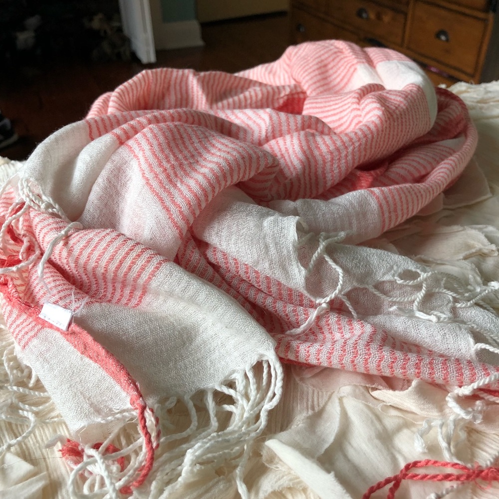 Beautiful Pink and white scarf